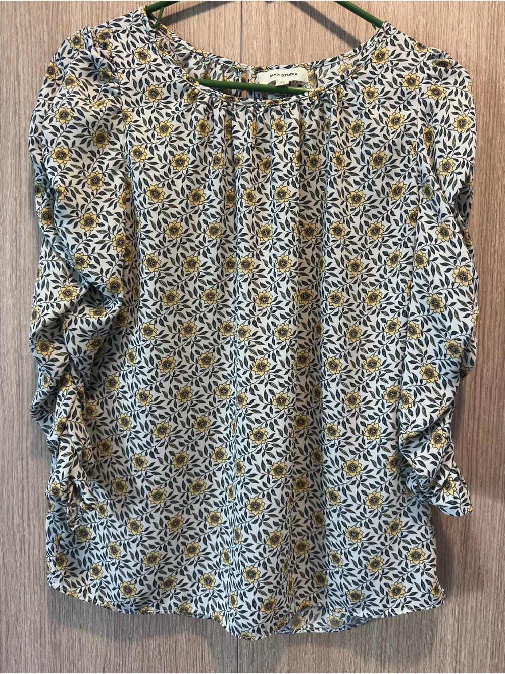 Max Studio White Floral Ruffle-Sleeve Blouse with Yellow Accents